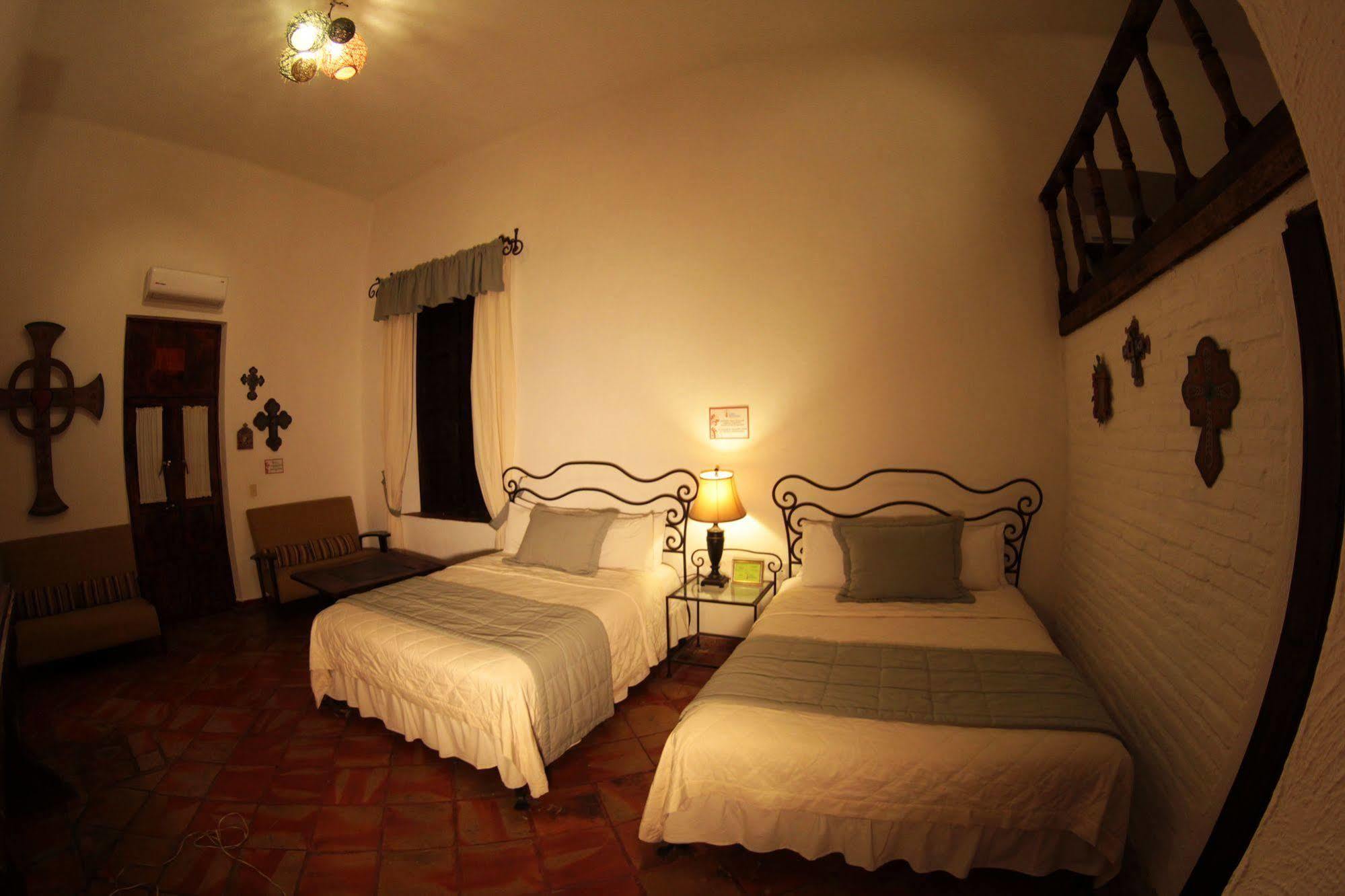 Hotel Casa Armonia ทลาคิวปาก ภายนอก รูปภาพ