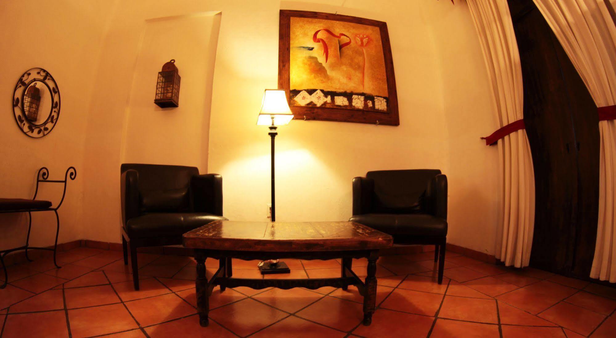 Hotel Casa Armonia ทลาคิวปาก ภายนอก รูปภาพ